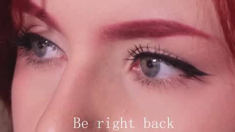 chriss_foxx online show from November 21, 2025, 3:11 pm