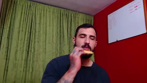 Snapshot of chriss_james chatting on February 22, 2025, 11:02 am chriss_james online show from February 22, 2025, 11:02 am