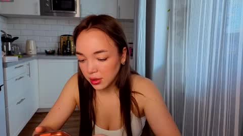 ChrissBerryy online show from April 27, 2026, 3:48 am