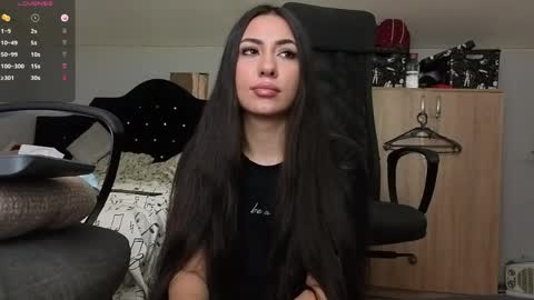 Snapshot of chrisstop18 chatting on April 10, 2026, 2:50 am Chrissy online show from April 10, 2026, 2:50 am