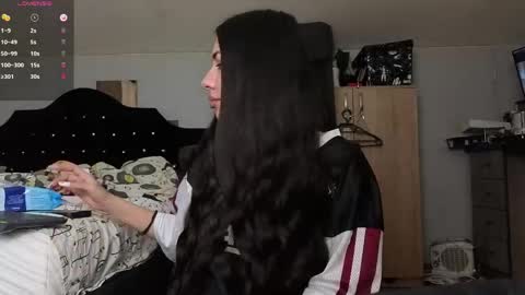 Snapshot of chrisstop18 chatting on April 15, 2026, 2:40 am Chrissy online show from April 15, 2026, 2:40 am