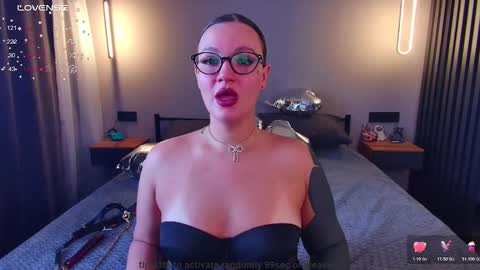 Snapshot of chrissy_black chatting on March 1, 2026, 6:37 am Chrissy online show from March 1, 2026, 6:37 am