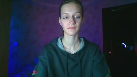 Snapshot of chrissy_joyful chatting on April 27, 2026, 5:05 am chrissy_joyful online show from April 27, 2026, 5:05 am