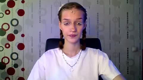Snapshot of chrissy_joyful chatting on May 14, 2026, 4:19 am chrissy_joyful online show from May 14, 2026, 4:19 am