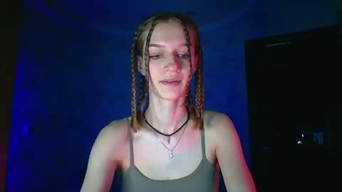 Snapshot of chrissy_joyful chatting on May 16, 2026, 5:04 am chrissy_joyful online show from May 16, 2026, 5:04 am
