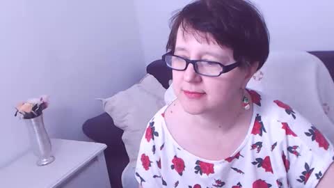 Christa online show from December 15, 2024, 4:40 am