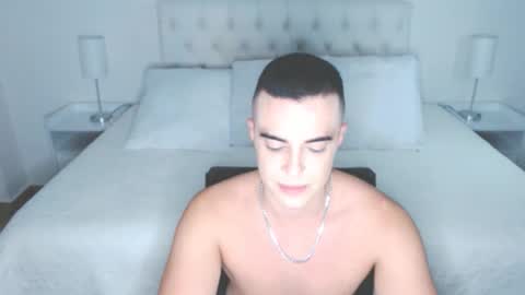 christiandiorx online show from November 26, 2025, 4:57 am