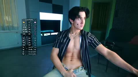 UPVOTE ME ------  ILL DO SOMETHING FOR FREE online show from May 3, 2026, 7:42 pm
