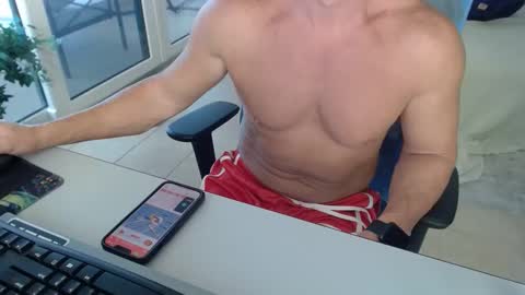 Michael USA online show from October 25, 2025, 2:35 pm