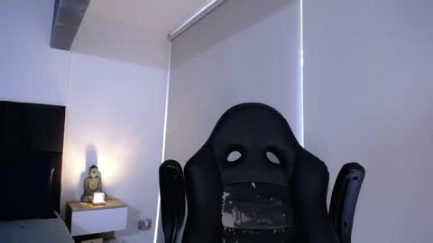 Christian online show from November 19, 2025, 1:22 pm