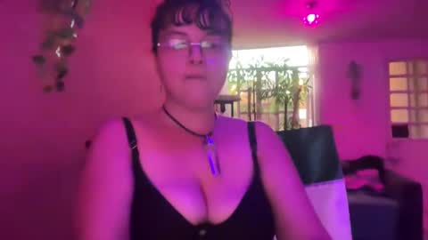 Snapshot of christianvalles chatting on January 20, 2025, 12:25 am christianvalles online show from January 20, 2025, 12:25 am