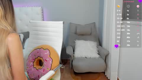 Christie online show from September 22, 2025, 5:26 pm