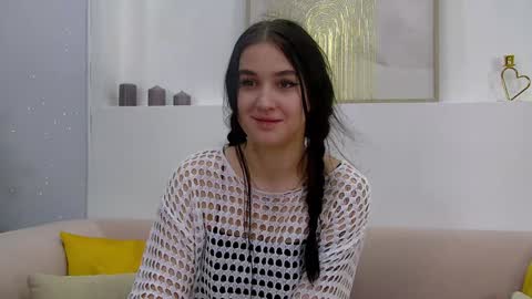 Snapshot of christinamilton chatting on December 14, 2024, 6:41 pm Christina online show from December 14, 2024, 6:41 pm