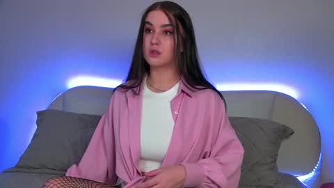 Snapshot of christinamilton chatting on February 4, 2025, 6:38 pm Christina online show from February 4, 2025, 6:38 pm