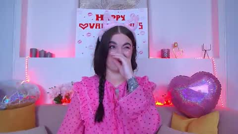 Snapshot of christinamilton chatting on February 14, 2025, 6:40 pm Christina online show from February 14, 2025, 6:40 pm
