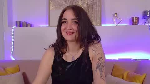 Snapshot of christinamilton chatting on March 11, 2025, 6:41 pm Christina online show from March 11, 2025, 6:41 pm