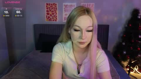 Snapshot of christinawilliamss chatting on February 5, 2026, 1:21 am ChristinaWilliamss online show from February 5, 2026, 1:21 am