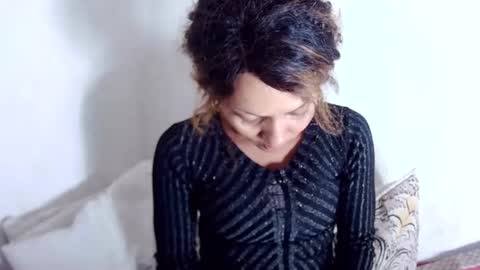 christine213 online show from December 8, 2024, 9:13 am