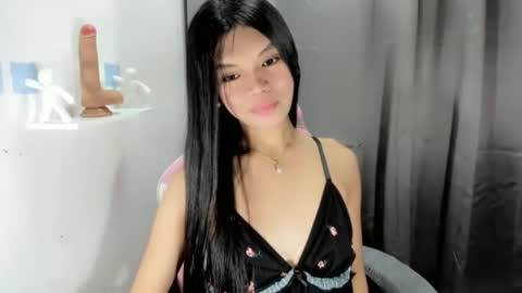 STEFFY online show from September 18, 2025, 3:52 am
