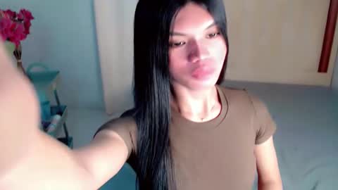 STEFFY online show from October 12, 2025, 5:45 pm