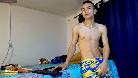 Snapshot of christopher__vans chatting on March 17, 2026, 11:02 am CHRISTOPHER online show from March 17, 2026, 11:02 am