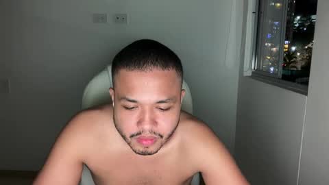 Snapshot of christopherdav chatting on December 14, 2024, 1:17 am Chris online show from December 14, 2024, 1:17 am