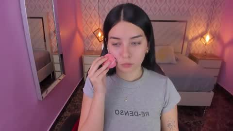 CHRISTY  online show from October 18, 2025, 7:25 pm