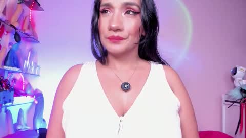 christy online show from September 23, 2025, 1:41 am