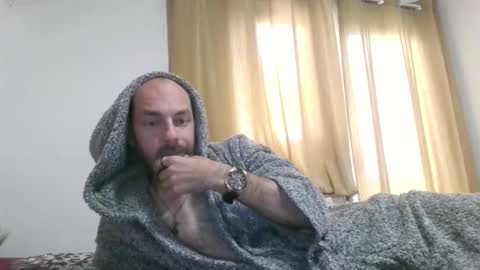 Snapshot of christyyyyyyy chatting on October 26, 2025, 8:20 am christyyyyyyy online show from October 26, 2025, 8:20 am