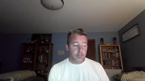 Snapshot of chrisw8121 chatting on September 14, 2025, 11:37 pm chrisw8121 online show from September 14, 2025, 11:37 pm