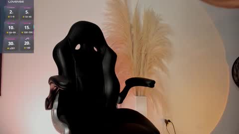 Snapshot of chrizmacgregor chatting on October 7, 2025, 11:46 pm chrizmacgregor online show from October 7, 2025, 11:46 pm