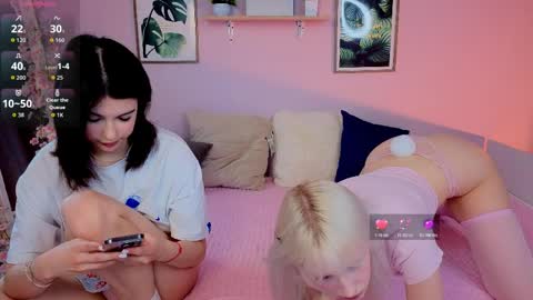 Snapshot of chrome_heartz chatting on April 3, 2026, 2:26 pm EvaBlonde TayaBrunette EliieBlack hair online show from April 3, 2026, 2:26 pm