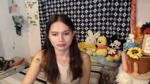 Ur Suraya22 online show from January 19, 2025, 6:21 pm