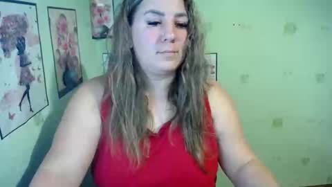 Snapshot of chrystalbella chatting on January 8, 2025, 1:41 pm Diana online show from January 8, 2025, 1:41 pm