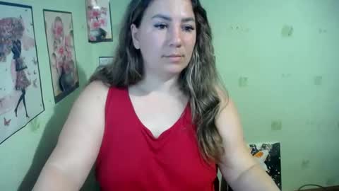Snapshot of chrystalbella chatting on March 5, 2025, 3:29 am Diana online show from March 5, 2025, 3:29 am