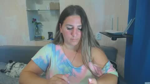 Snapshot of chrystalbella chatting on September 11, 2025, 3:12 pm Diana online show from September 11, 2025, 3:12 pm