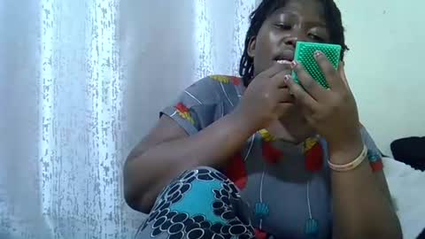 DivaDee online show from March 25, 2026, 6:25 pm