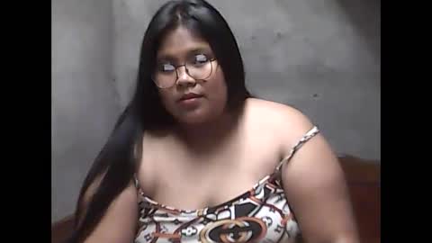 Snapshot of chubbylecious chatting on January 5, 2025, 2:27 am Rita online show from January 5, 2025, 2:27 am