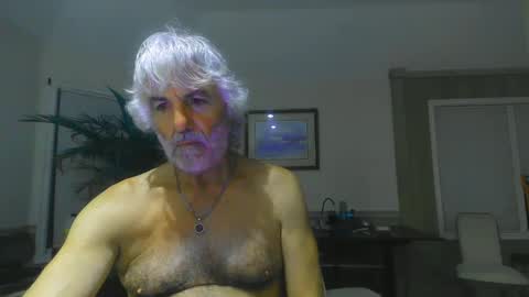 chuck354139 online show from February 13, 2025, 1:40 am