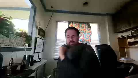 Snapshot of chuck7891 chatting on October 16, 2025, 7:59 pm chuck7891 online show from October 16, 2025, 7:59 pm