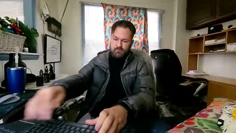 Snapshot of chuck7891 chatting on October 28, 2025, 7:49 pm chuck7891 online show from October 28, 2025, 7:49 pm