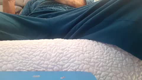 Snapshot of chule63 chatting on December 8, 2024, 8:30 am chule63 online show from December 8, 2024, 8:30 am