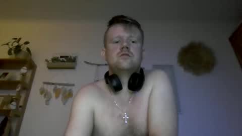 Snapshot of ciasnsyrize1996 chatting on February 18, 2026, 9:55 pm ciasnsyrize1996 online show from February 18, 2026, 9:55 pm