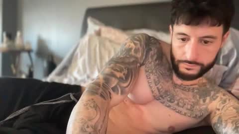 cicigetthe85 online show from February 5, 2026, 8:24 pm