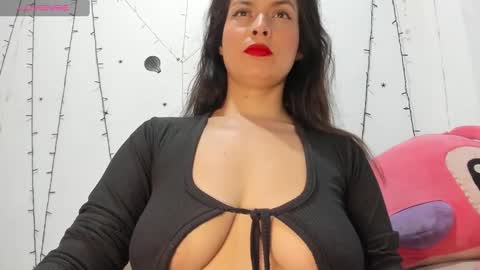 Snapshot of cielo_girll chatting on December 1, 2024, 5:57 pm Cielo girll online show from December 1, 2024, 5:57 pm