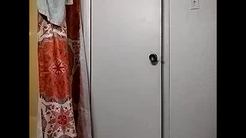 ciestep8216 online show from January 1, 2025, 2:51 am