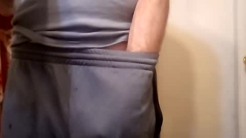 ciestep8216 online show from January 6, 2025, 4:26 am