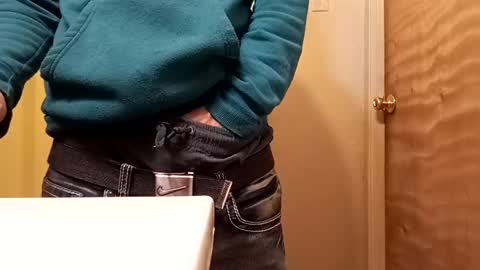 ciestep8216 online show from February 23, 2025, 11:11 am