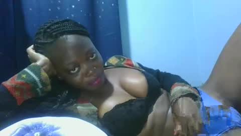 cilia petite online show from January 17, 2025, 8:55 pm