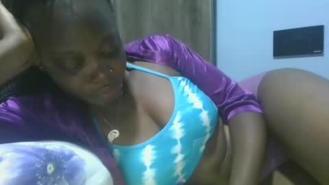 cilia petite online show from January 19, 2025, 2:17 pm